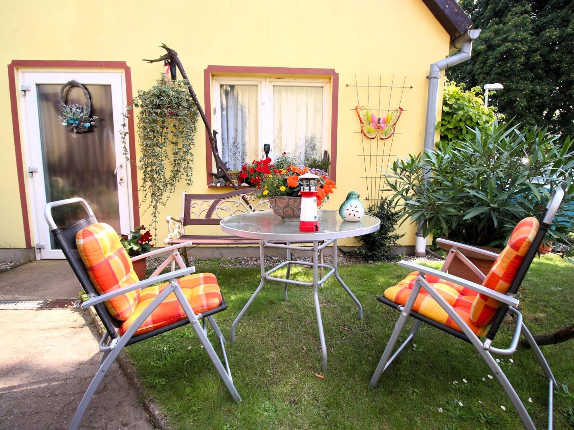 Ferienwohnung Familie Schmidt Берген-ауф-Рюген Екстер'єр фото